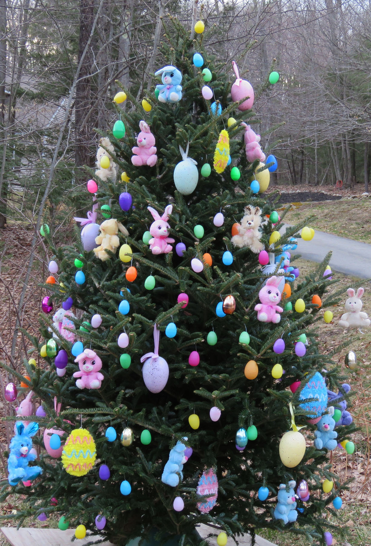 Decorated Easter tree