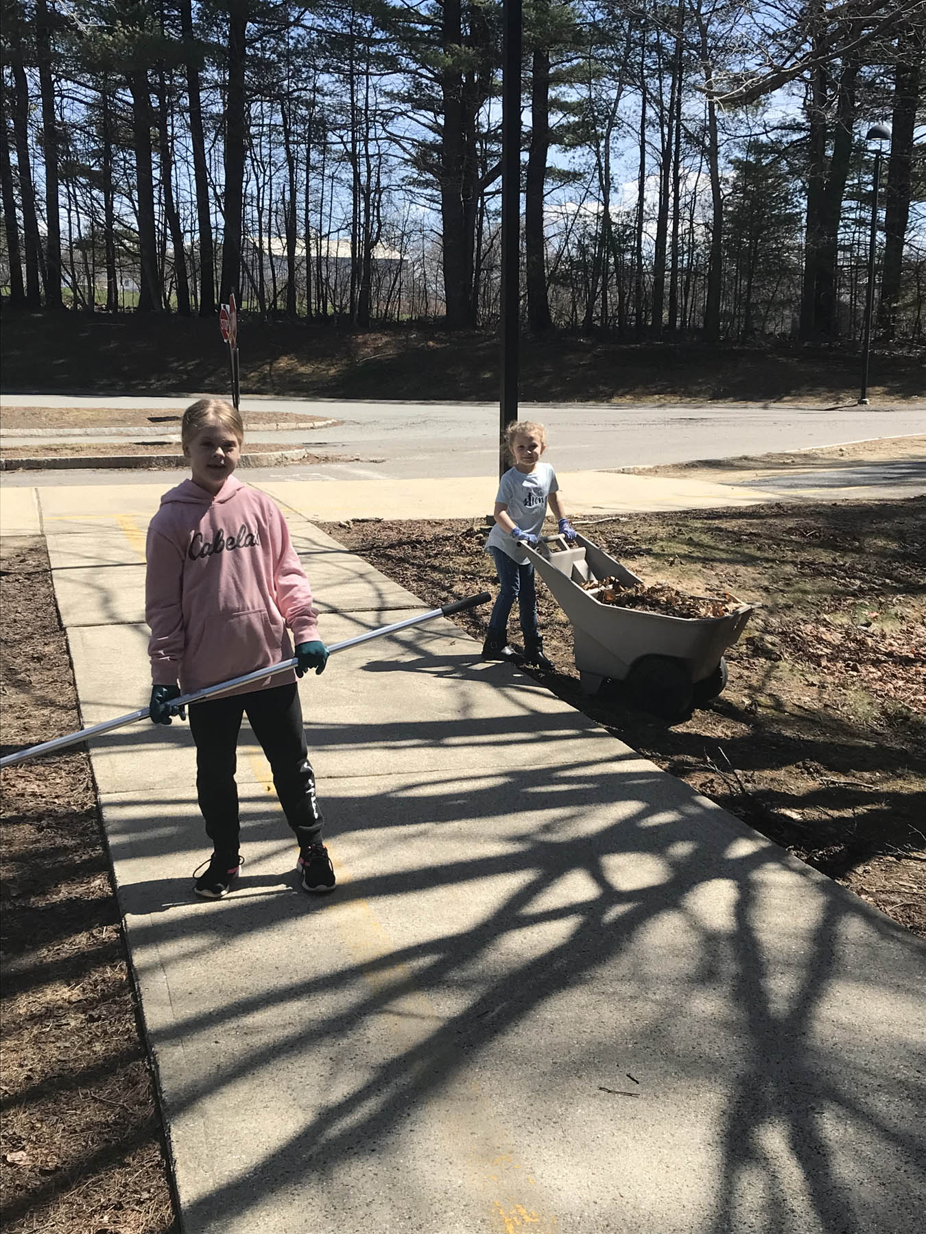 Memorial School Earth Day Cleanup