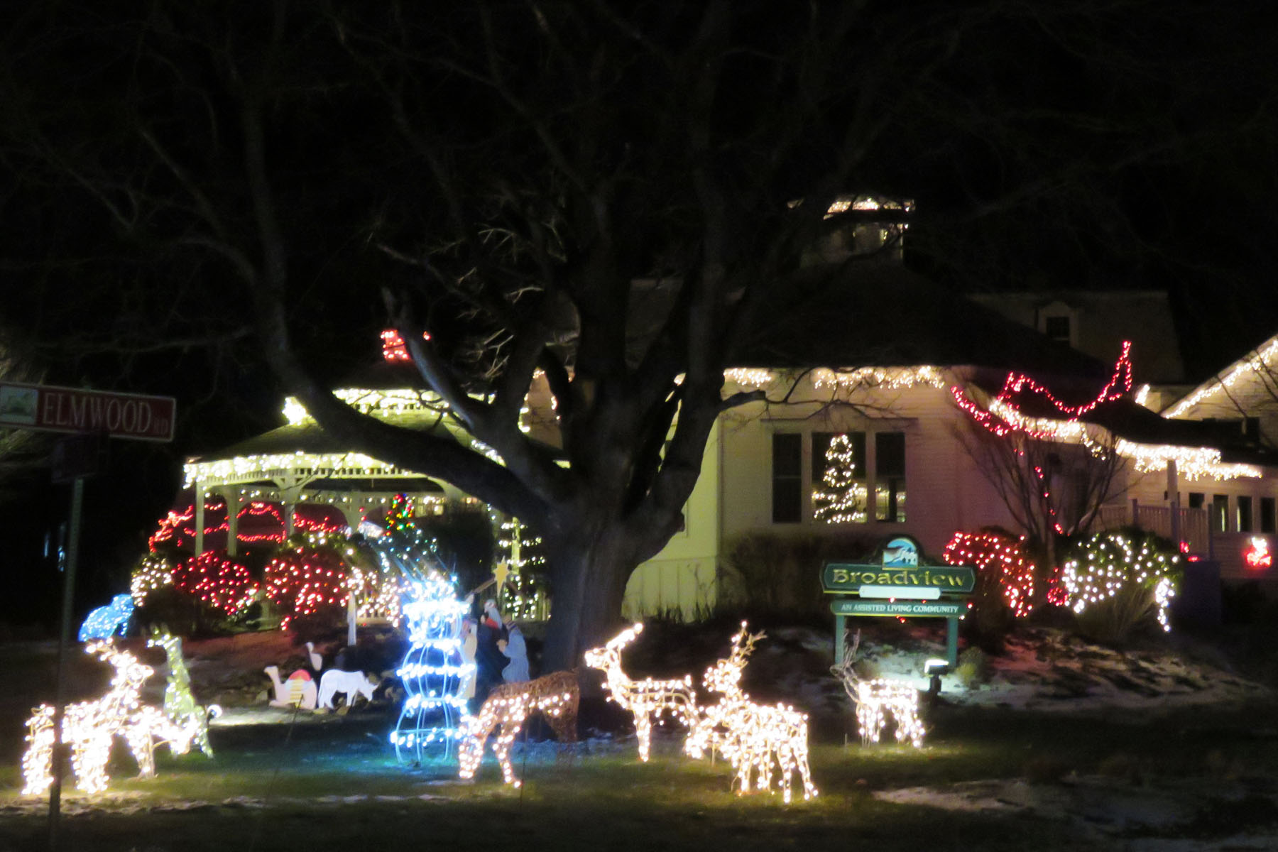 Holiday lights in Winchendon