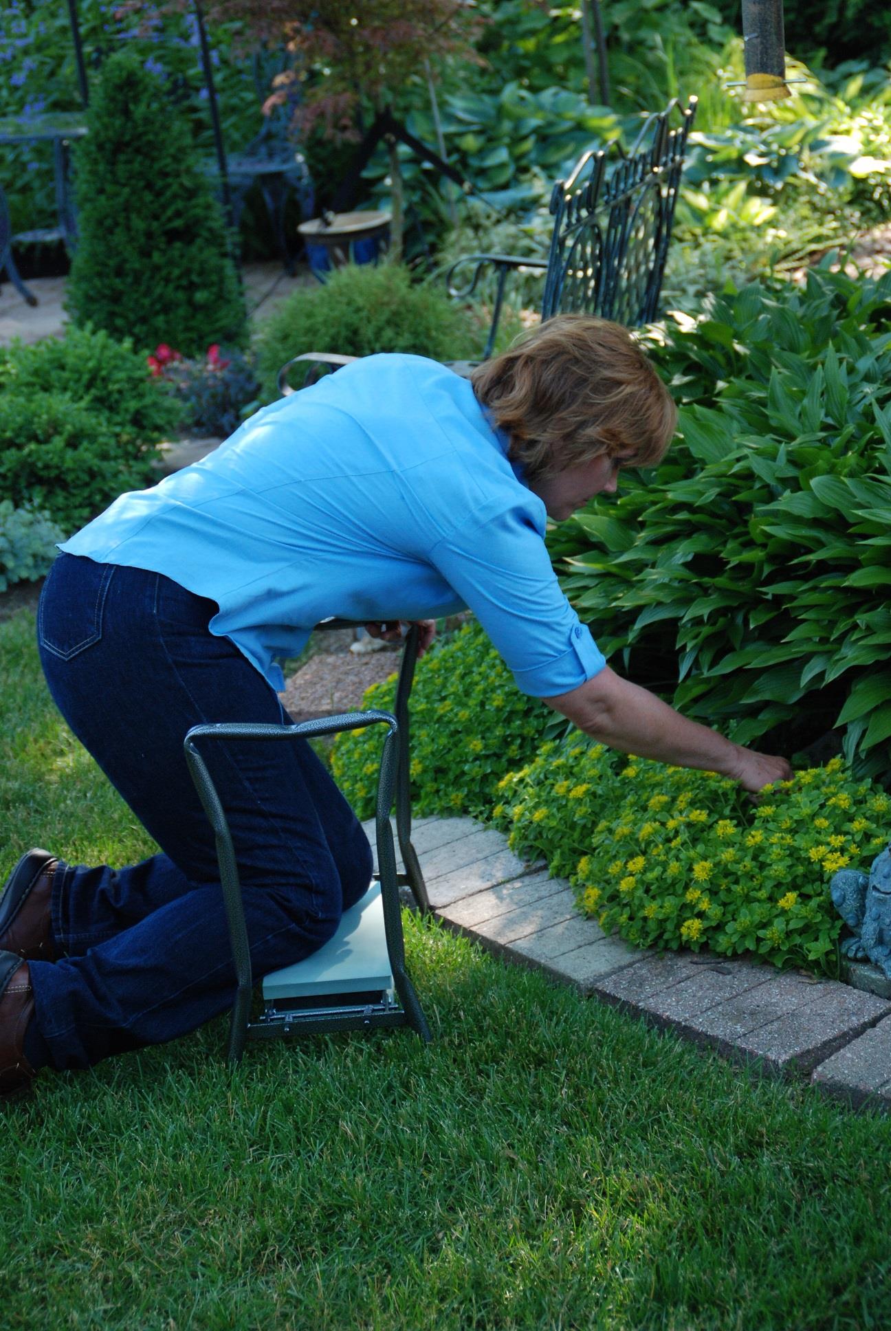 using a kneeler to garden