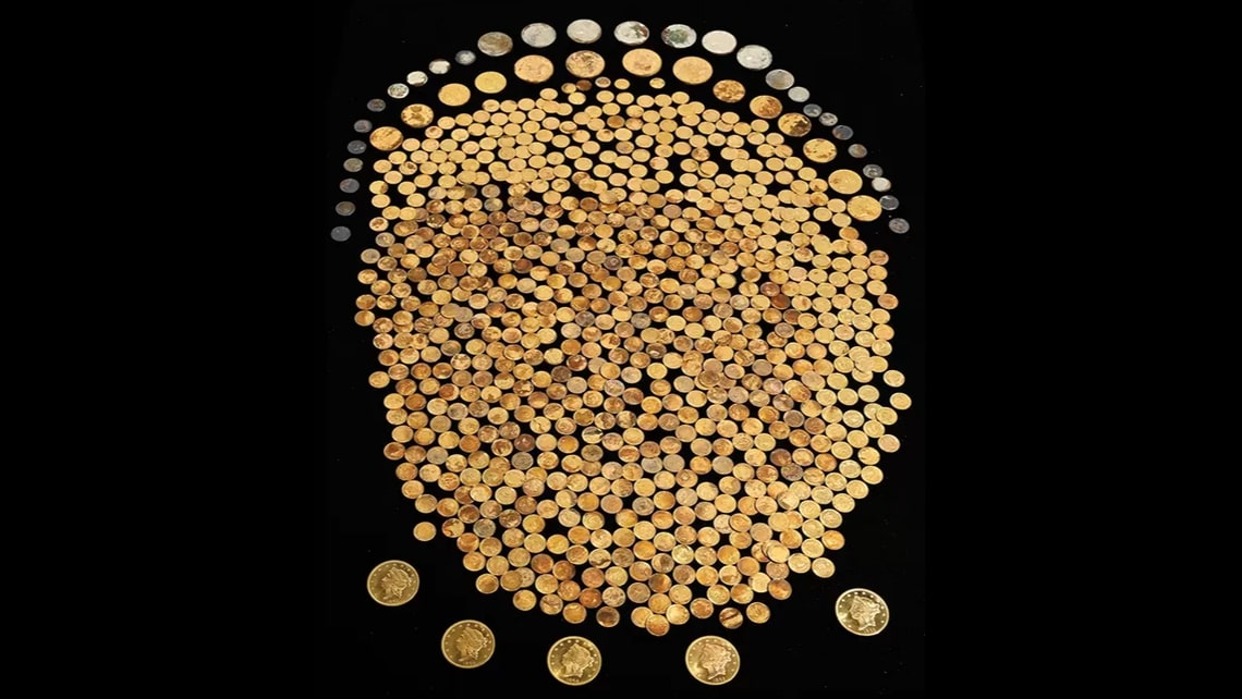 spooky gold coins