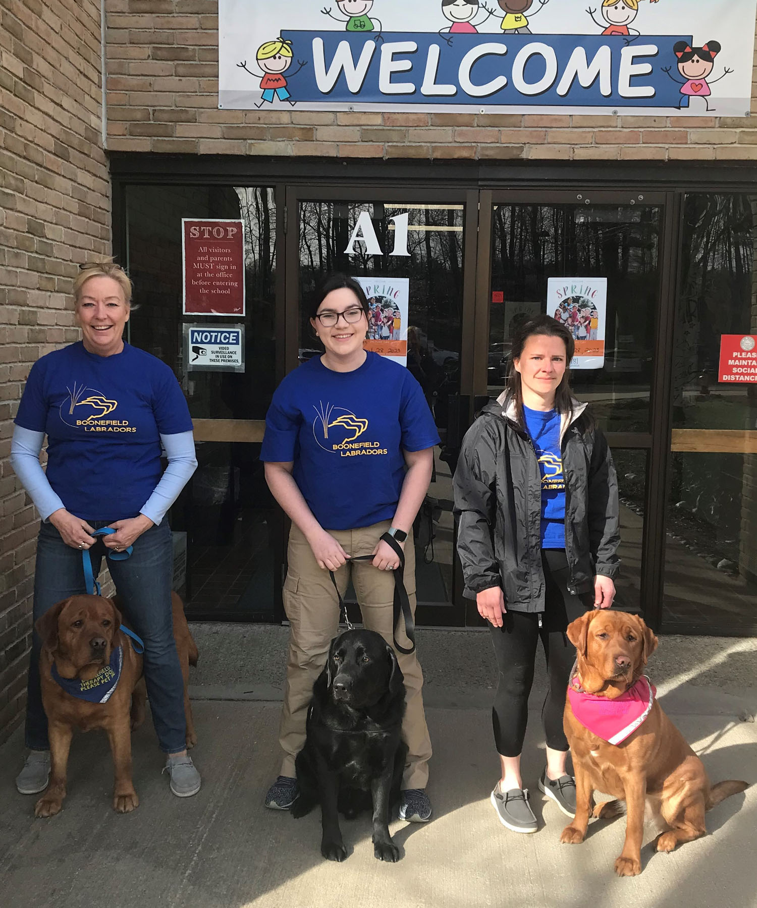 Boonefield Labradors visit Memorial