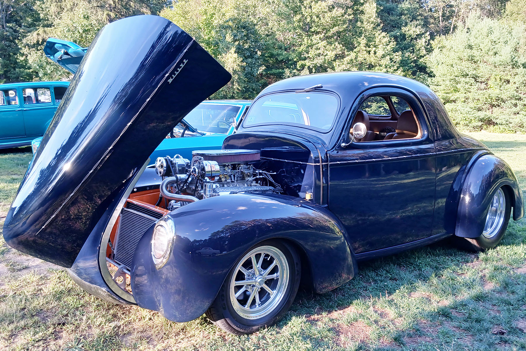 Classic cars night at the park