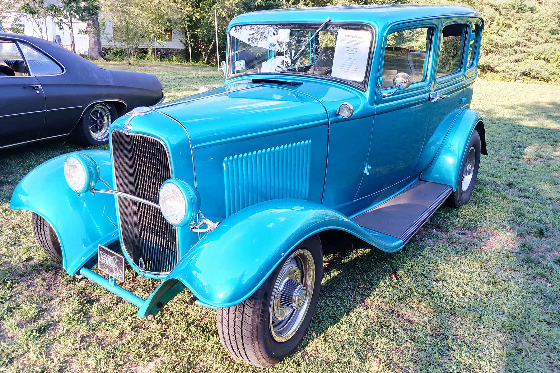 Classic cars night at the park