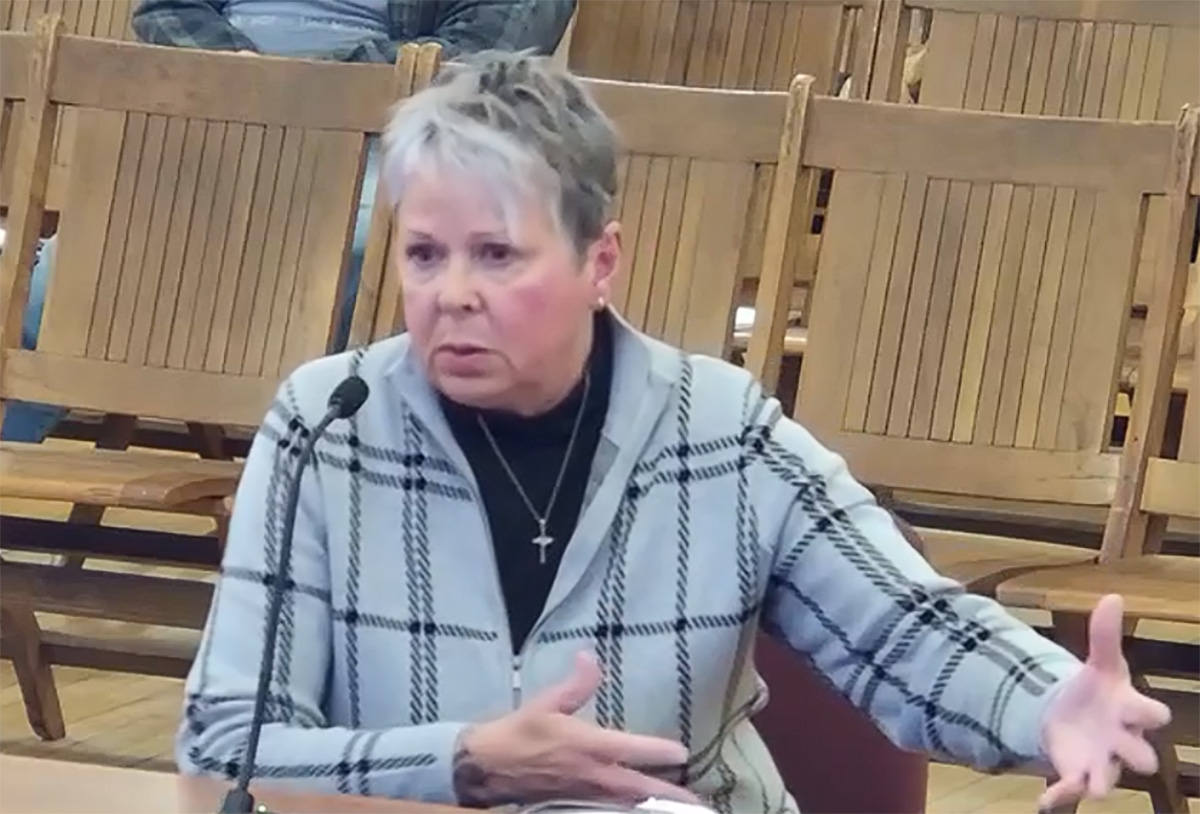 citizen Yvonne Senecal