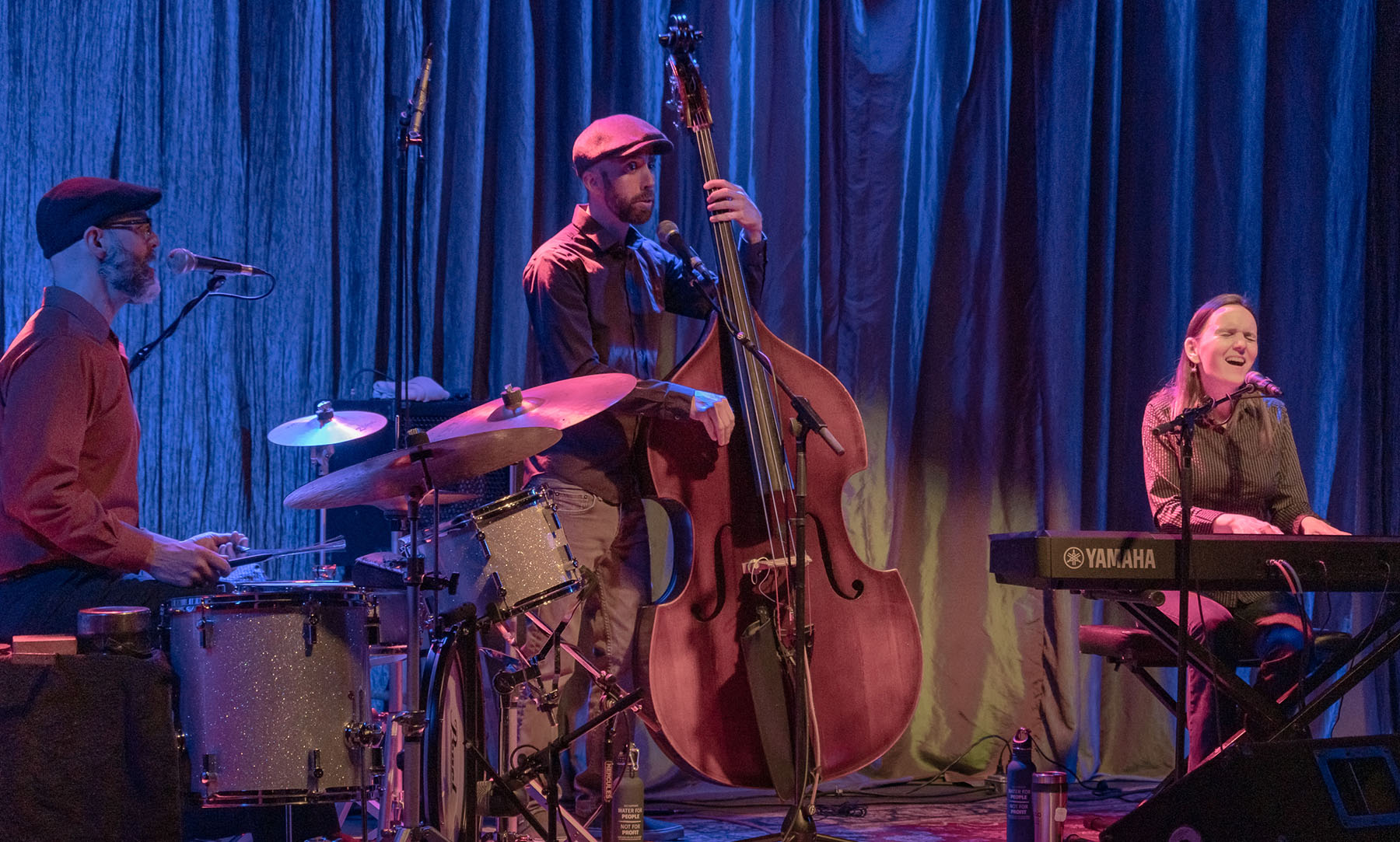 Heather Pierson Trio performing